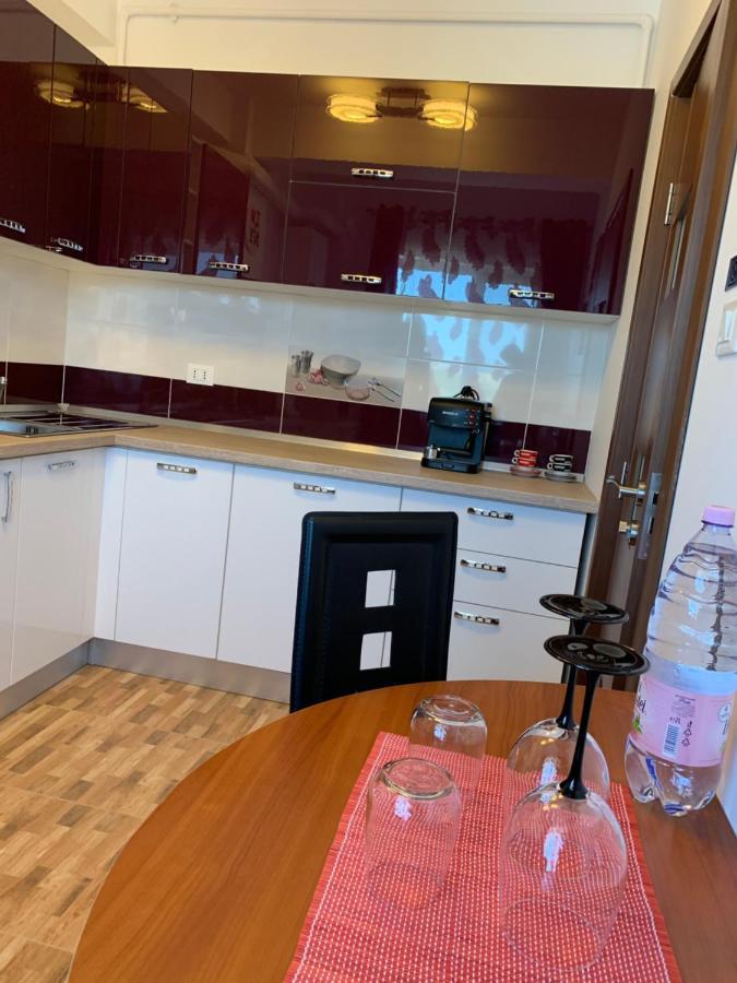 Criss Home Bulevard Alba Iulia Buitenkant foto